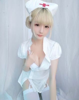 国产美女流白浆的免费视频_高清电影观看