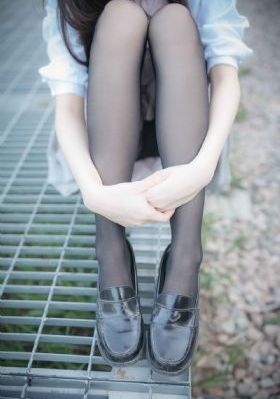 试镜AV潜规则猫娘小桃中出内射1_HD高清在线