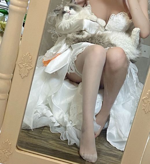 少妇和老头A片免费观看_高清完整无删减高清视频播放