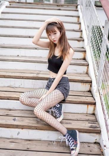 成年小视频网站在线播放_剧情片免费高清观看
