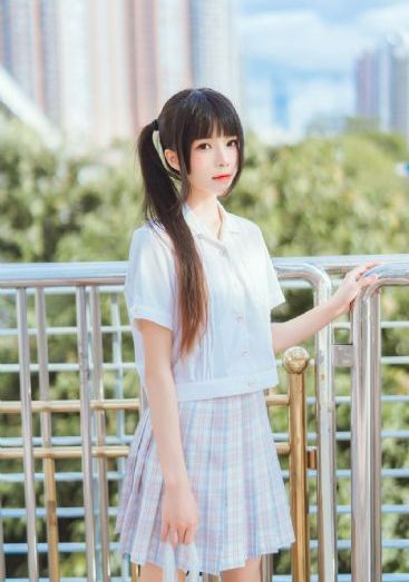 国产成人精品免费视频_高清完整视频