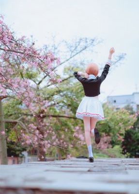 国产精品清纯白嫩美女_1080P高清免费观看