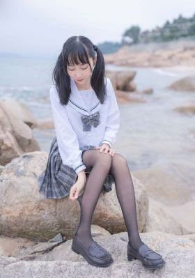 法国欧美l乳裸体时装秀和l时装秀_720超清免费观看